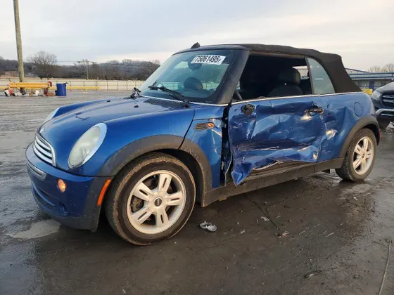 2005 MINI Cooper Convertible COOPER