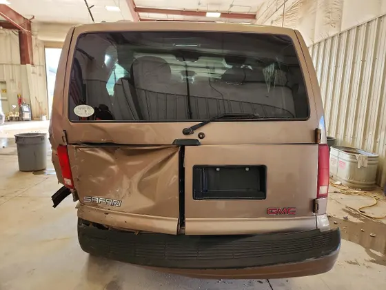 2002 GMC Safari Passenger SAFARI