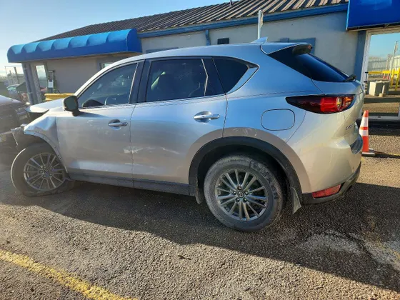 2017 Mazda CX-5 Sport