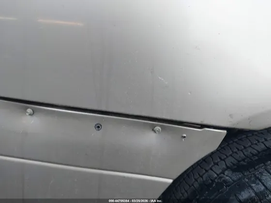 2000 INFINITI G20 Luxury