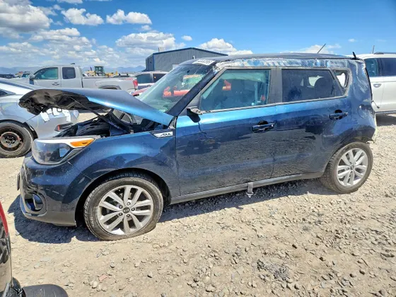 2019 Kia Soul +