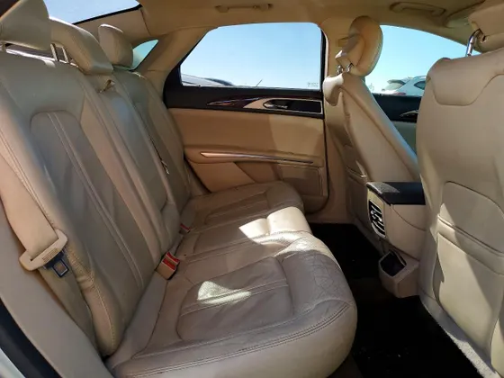 2014 Lincoln MKZ Hybrid