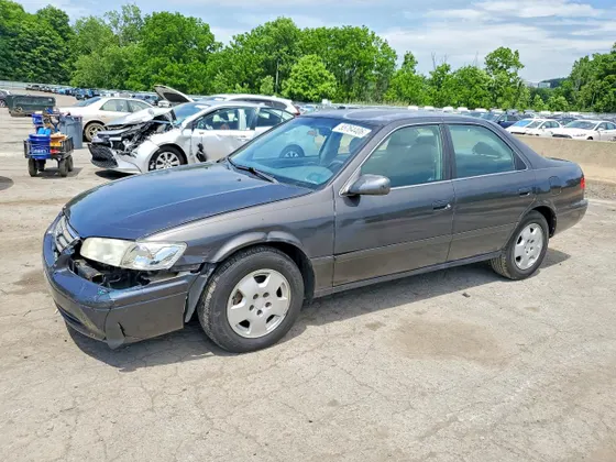 2000 Toyota Camry LE