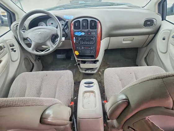 2007 Chrysler Town & Country SWB TOWN & COUNTRY