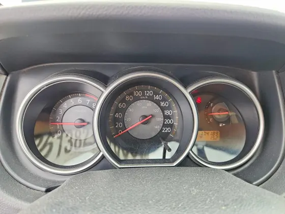 2008 Nissan Versa 1.8 SL