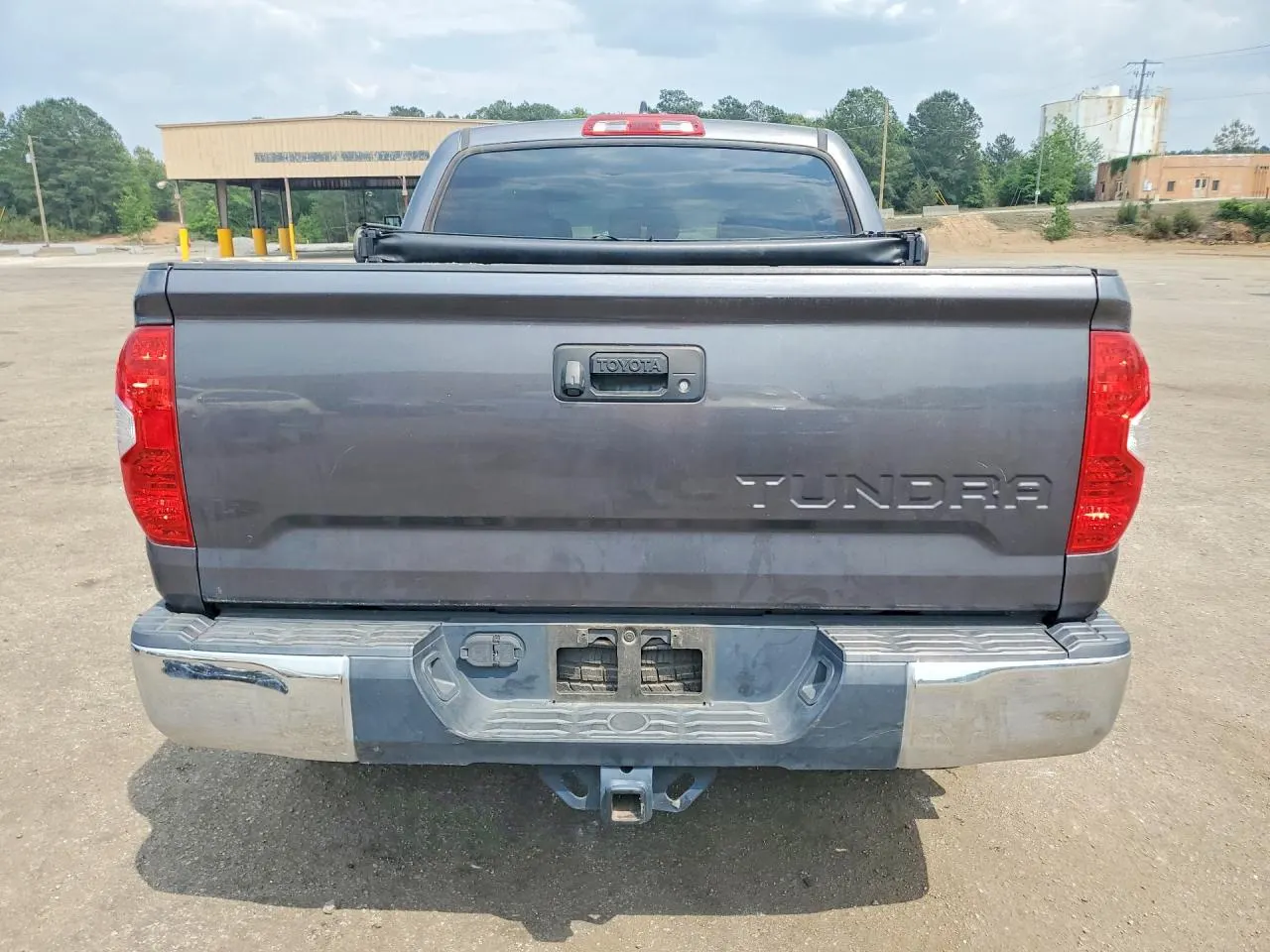 2021 Toyota Tundra 2WD SR5