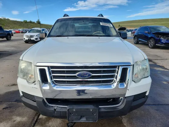 2007 Ford Explorer Sport Trac XLT