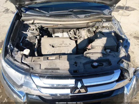 2016 Mitsubishi Outlander SE
