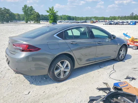 2018 Buick Regal Sportback Preferred