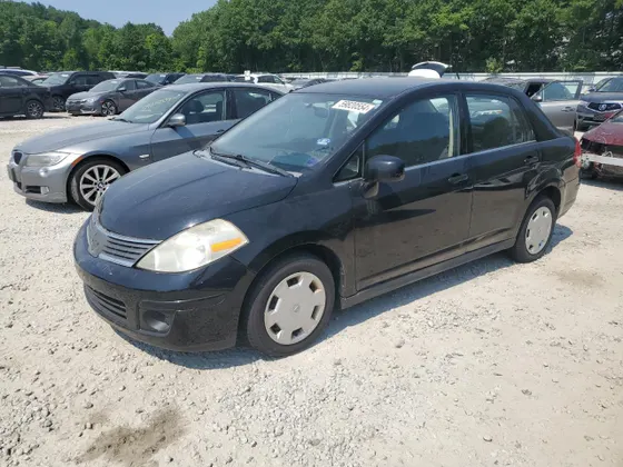 2004 Nissan Versa 1.8 S
