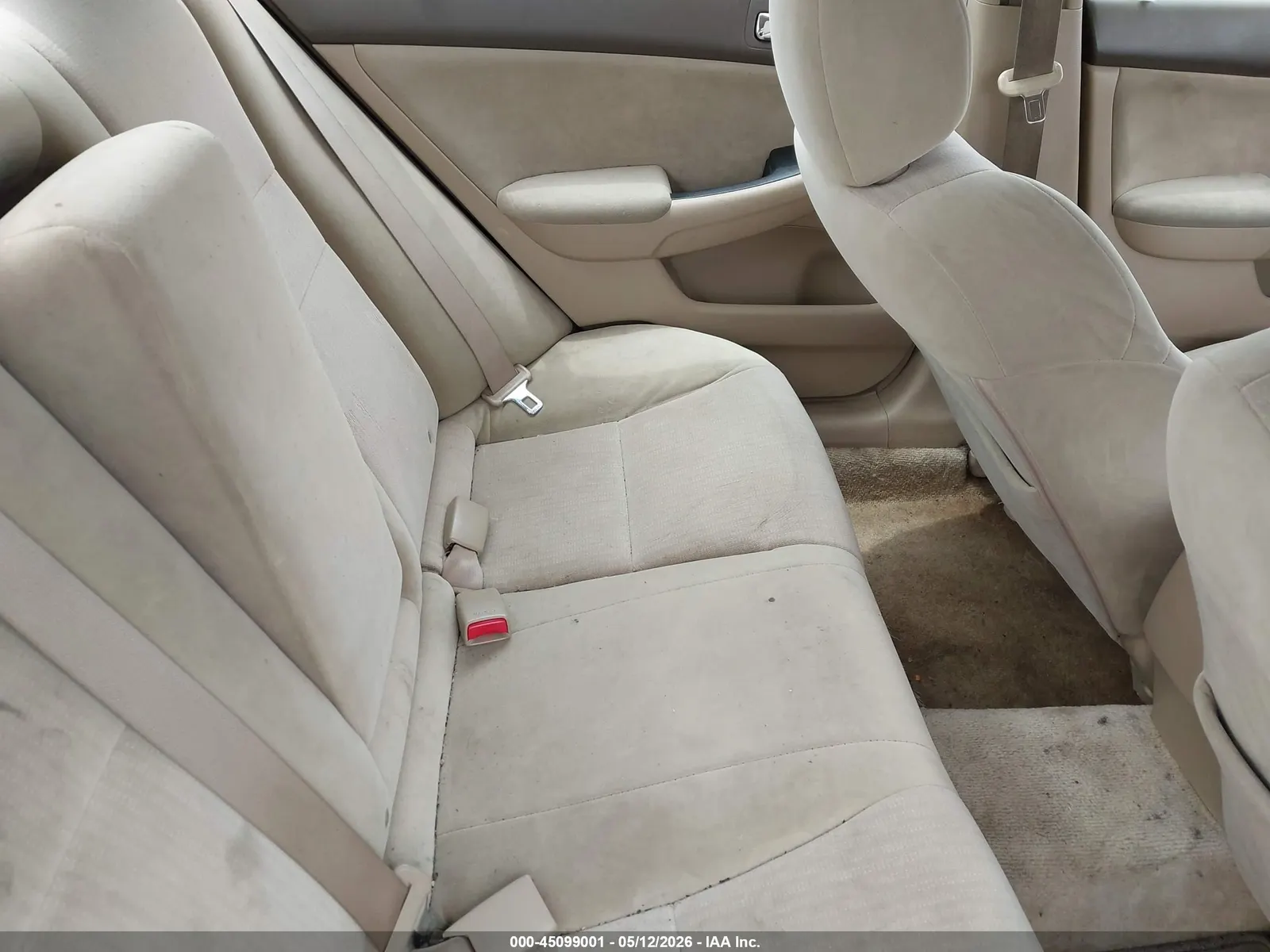 2004 Honda Accord Sdn LX