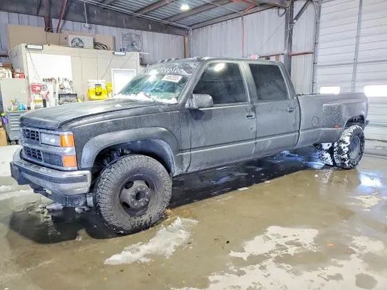 1997 Chevrolet C/K 3500 Crew Cab GMT-400