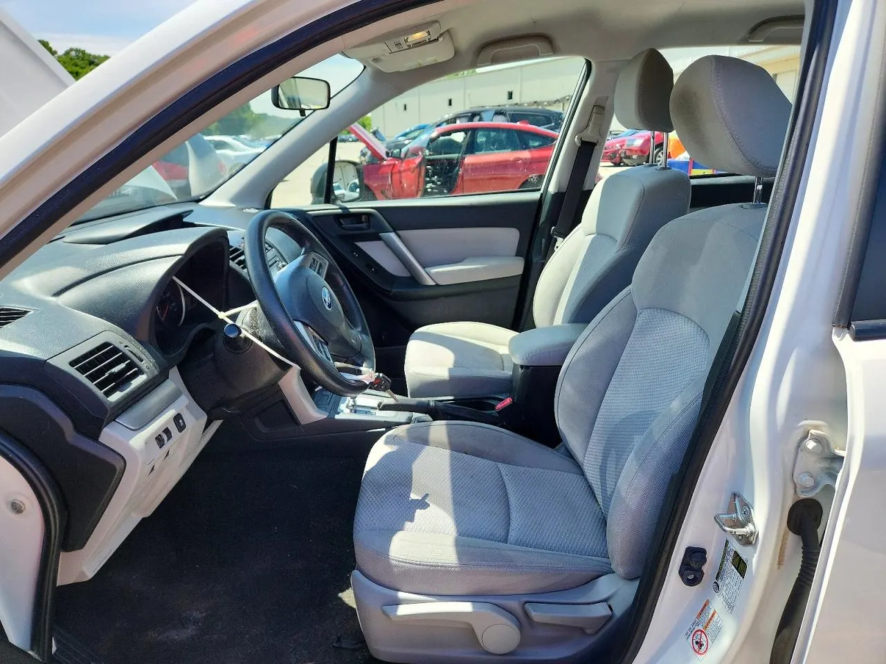 2015 Subaru Forester 2.5i