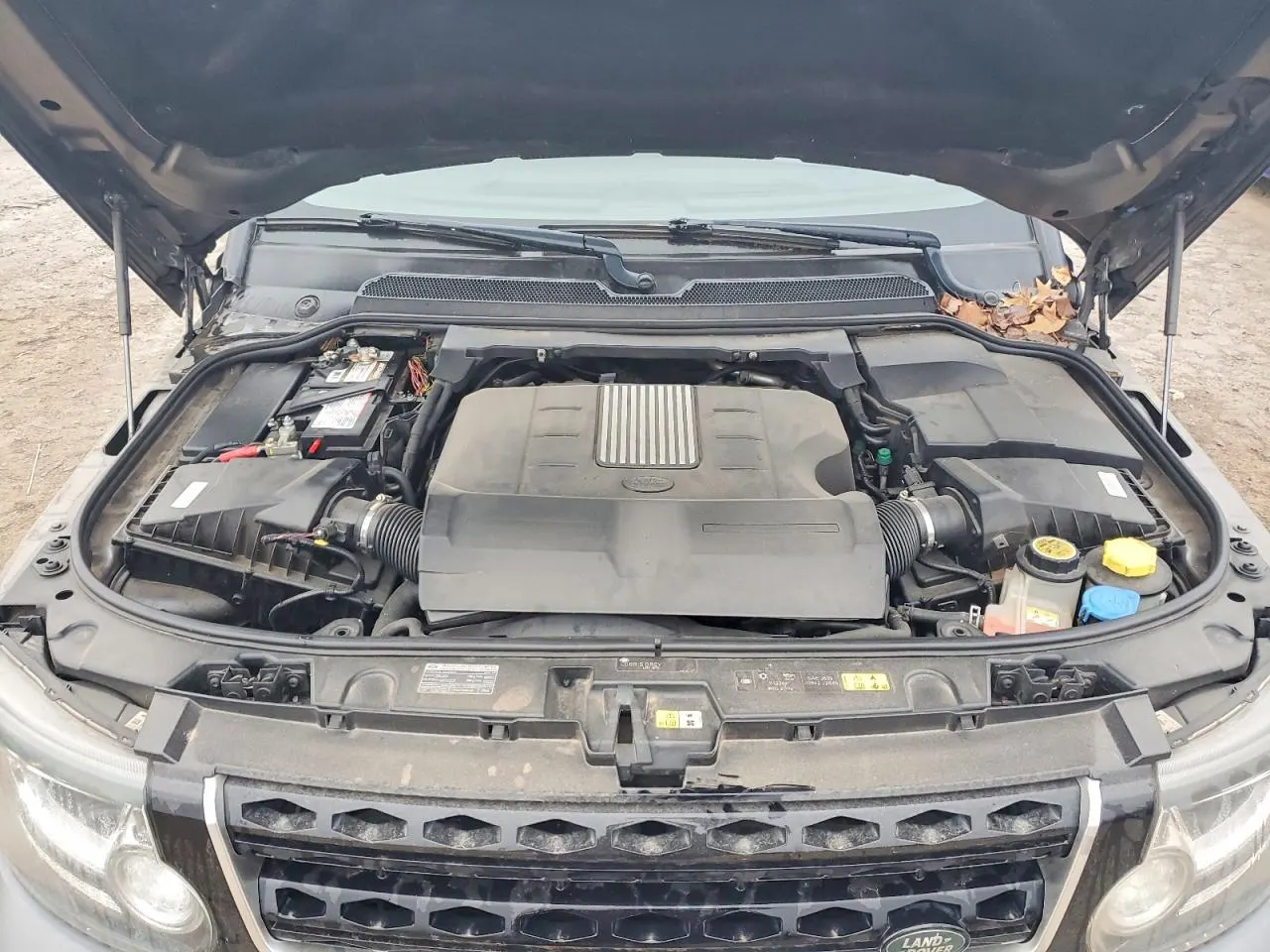 2015 Land Rover LR4 LUX