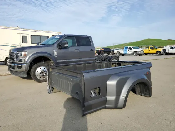 2022 Ford Super Duty F-450 DRW XL