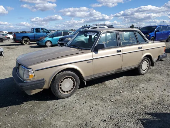 1990 Volvo 200