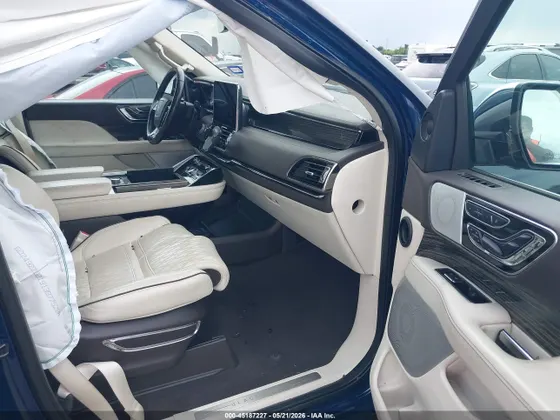 2019 Lincoln Navigator L Black Label