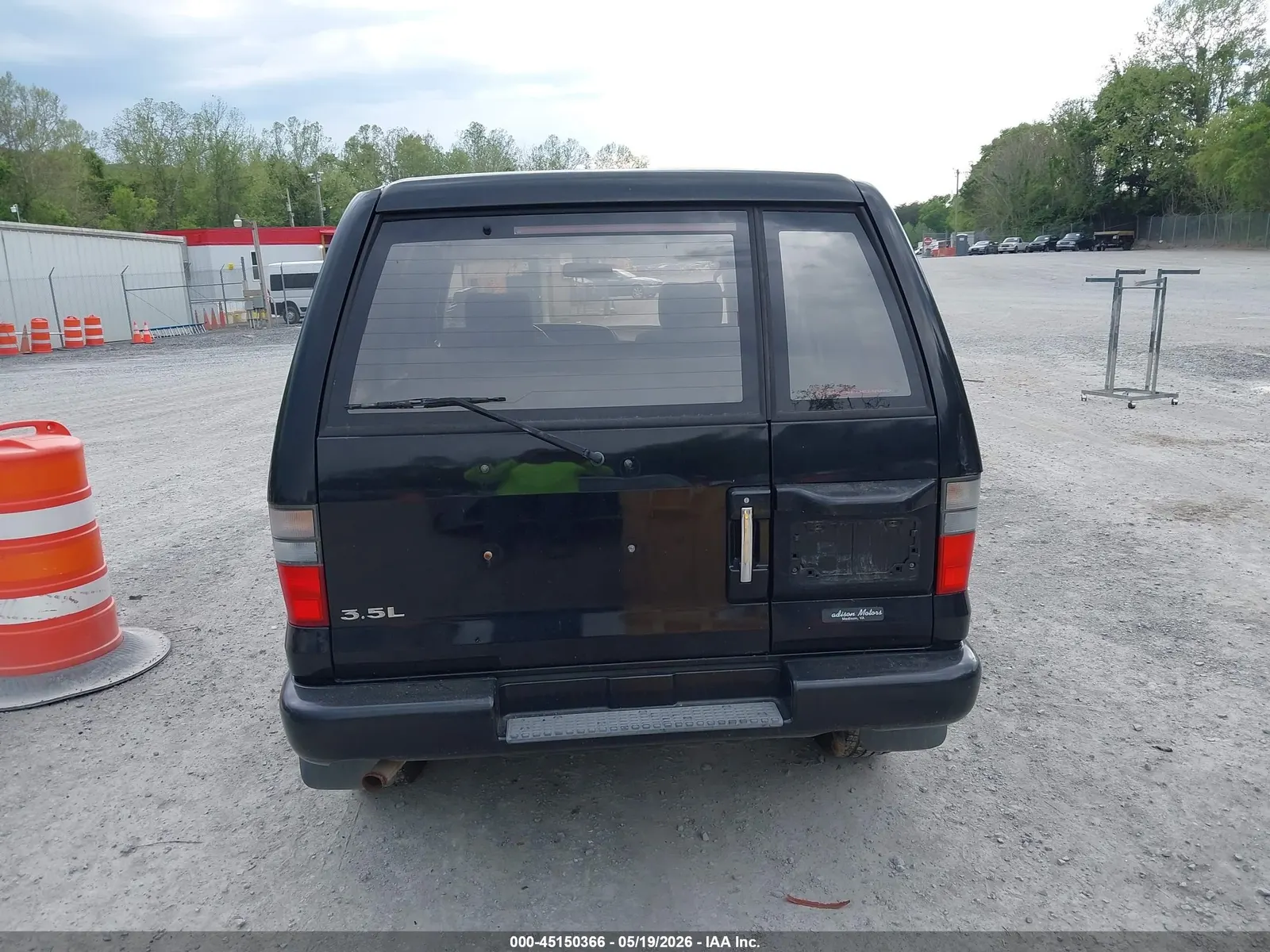 2000 Isuzu Trooper S