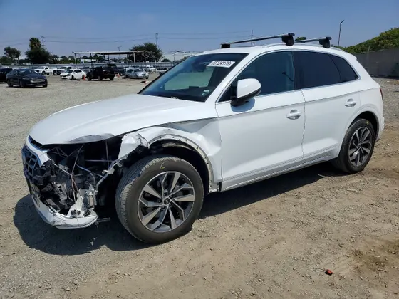 2021 Audi Q5 Premium Plus