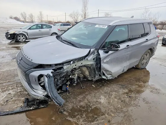 2023 Mitsubishi Outlander PHEV SEL