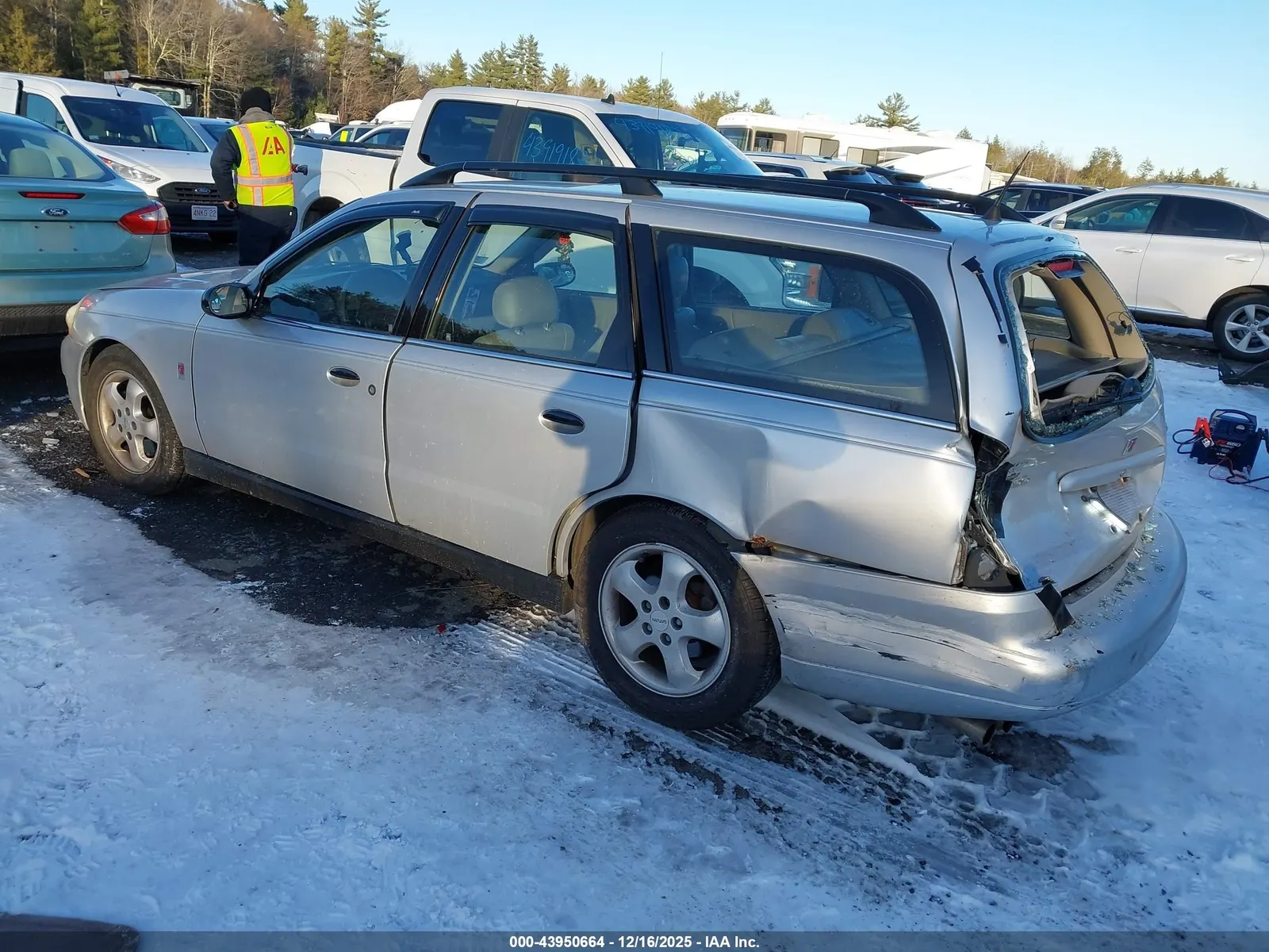 2004 Saturn L-Series L300 2
