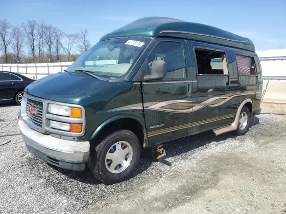 2002 GMC Savana Passenger RV G1500