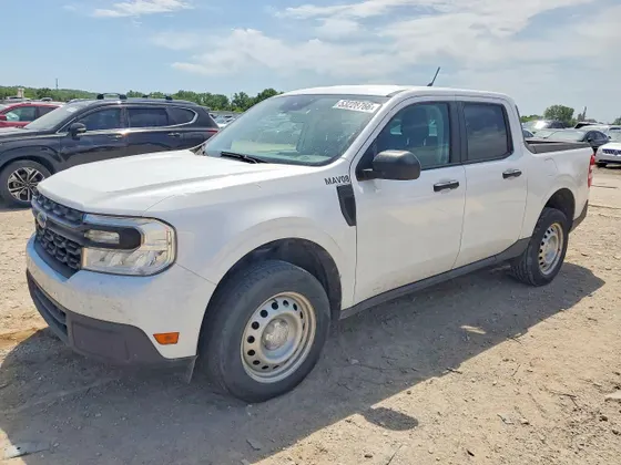 2023 Ford Maverick XL