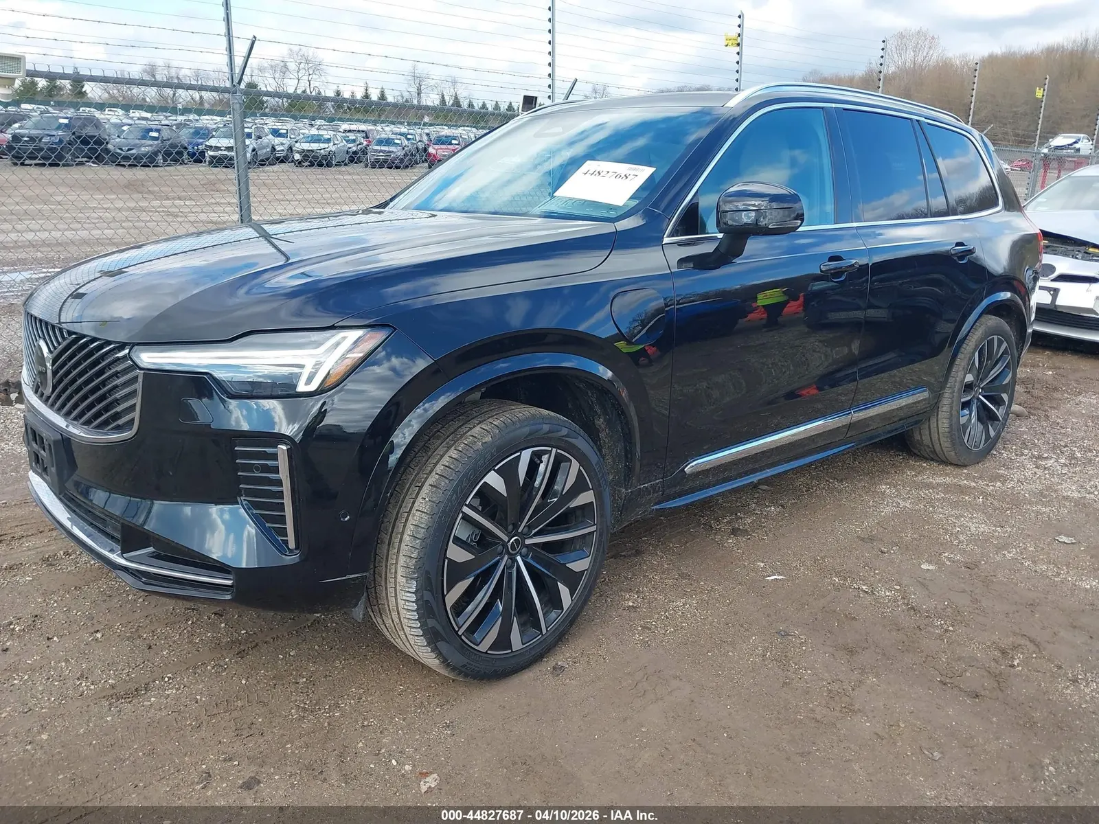 2025 Volvo XC90 Plug-In Hybrid Ultra