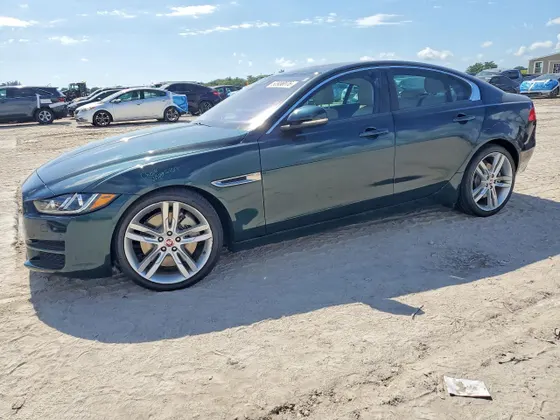 2017 Jaguar XE 35t Premium