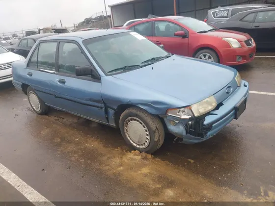 1992 Ford Escort LX
