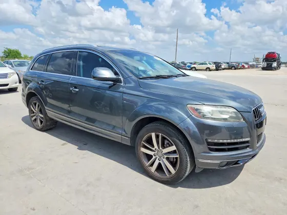 2012 Audi Q7 3.0L TDI Prestige