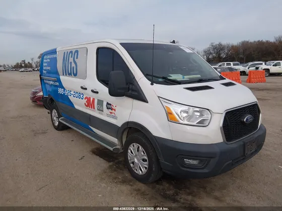 2021 Ford Transit Cargo Van