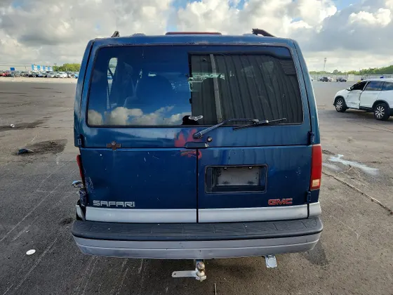2000 GMC Safari Passenger SAFARI