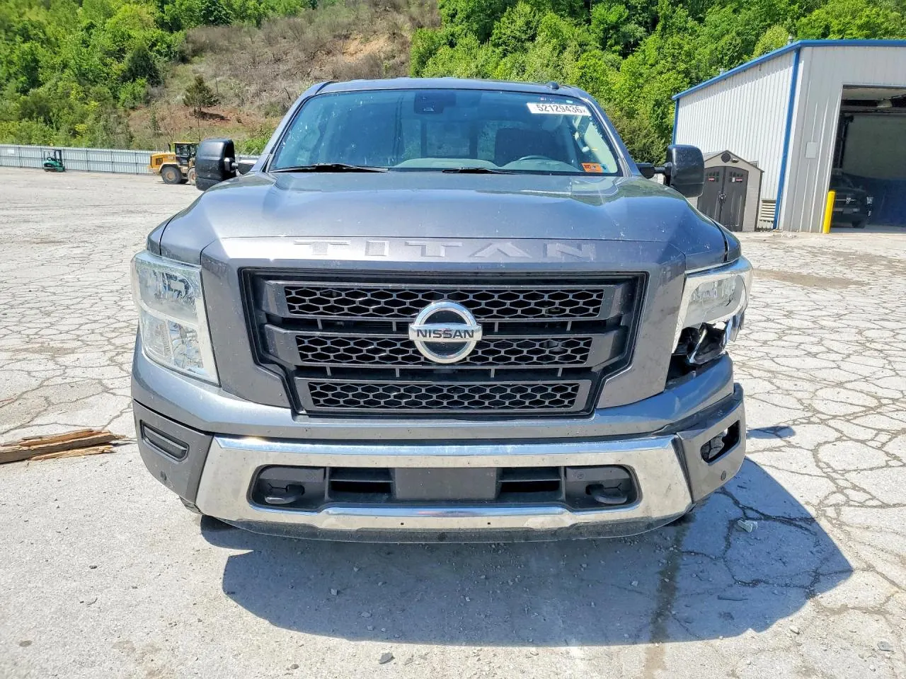 2021 Nissan Titan SV