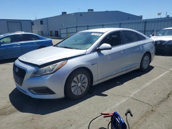 2016 Hyundai Sonata Hybrid SE
