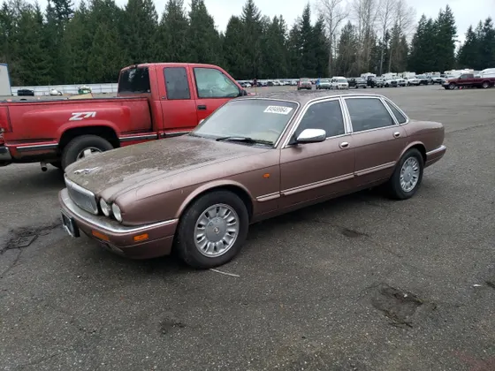 1995 Jaguar XJ VANDENPLAS
