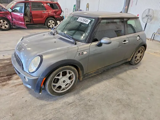 2005 MINI Cooper Hardtop S