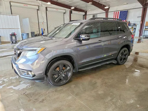 2019 Honda Passport Elite