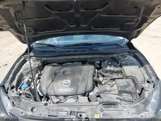 2017 Mazda Mazda3 5-Door Touring 2.5