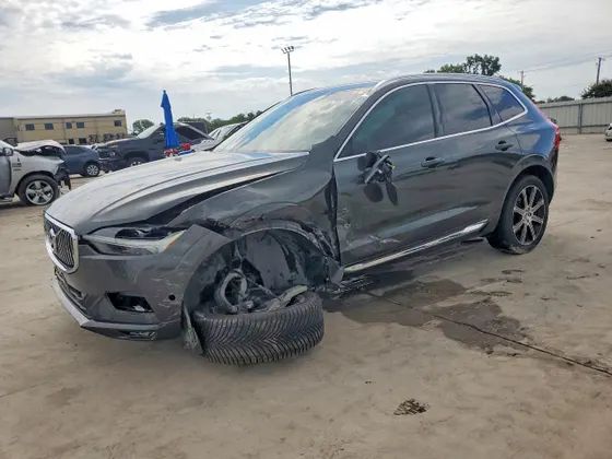 2021 Volvo XC60 Inscription