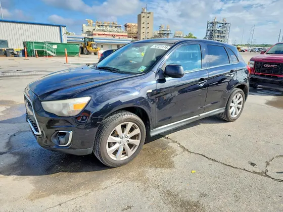 2014 Mitsubishi Outlander Sport SE