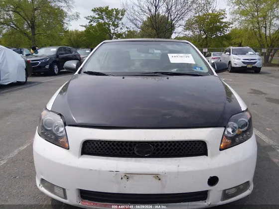 2010 Scion tC