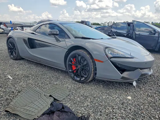 2018 McLaren 570S