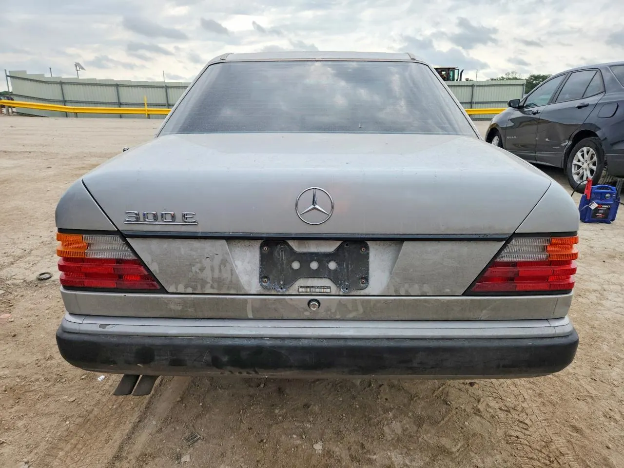 1991 Mercedes-Benz 300 Series 300E