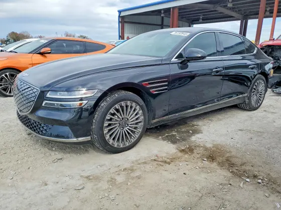 2023 Genesis Electrified G80