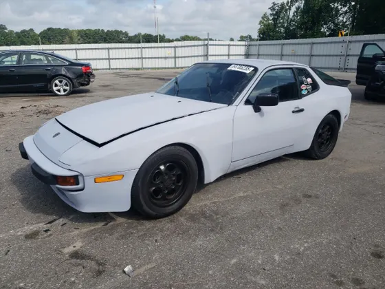 1985 Porsche 944
