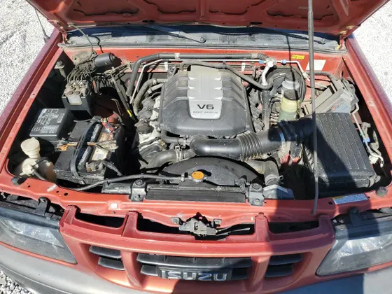 2001 Isuzu Rodeo Sport SPORT