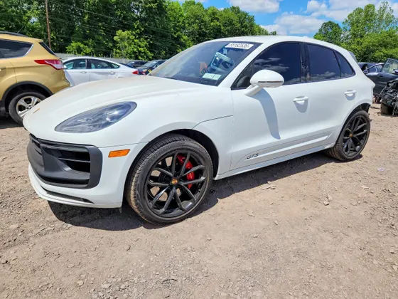 2024 Porsche Macan GTS