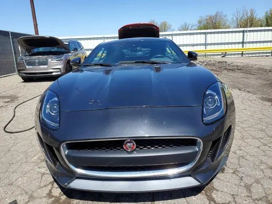 2015 Jaguar F-TYPE V6