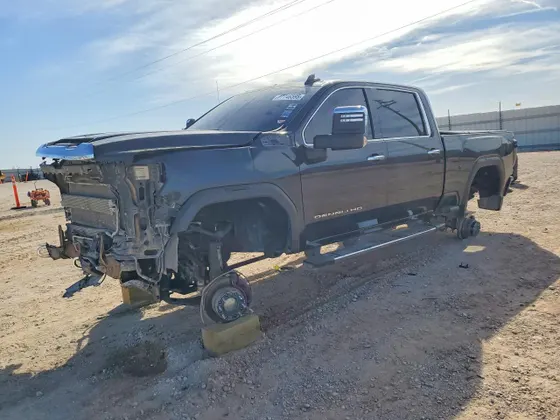 2020 GMC Sierra 2500HD Denali
